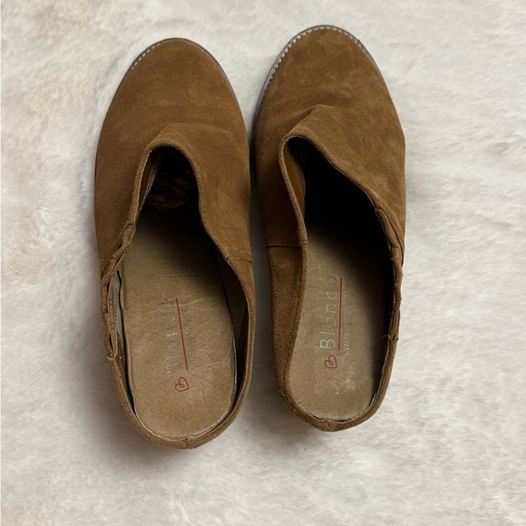 Blondo Slip On Brown Suede Mules Waterproof Block Heel Size 9.5 Classic Boho - Picture 4 of 13